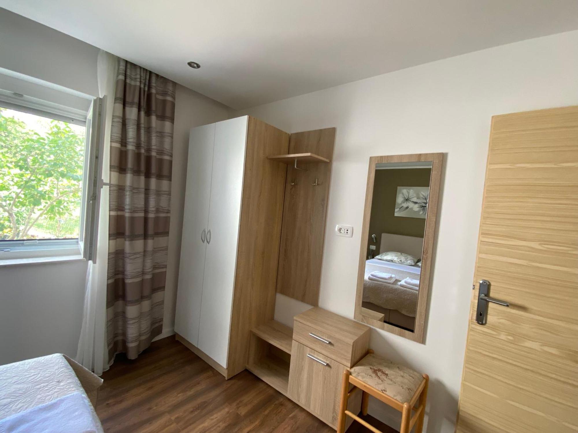 Apartments Anna III 巴斯卡 外观 照片
